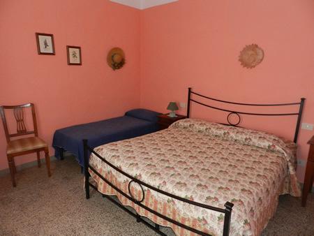 Bed and Breakfast Il Casale Poggibonsi Habitación foto